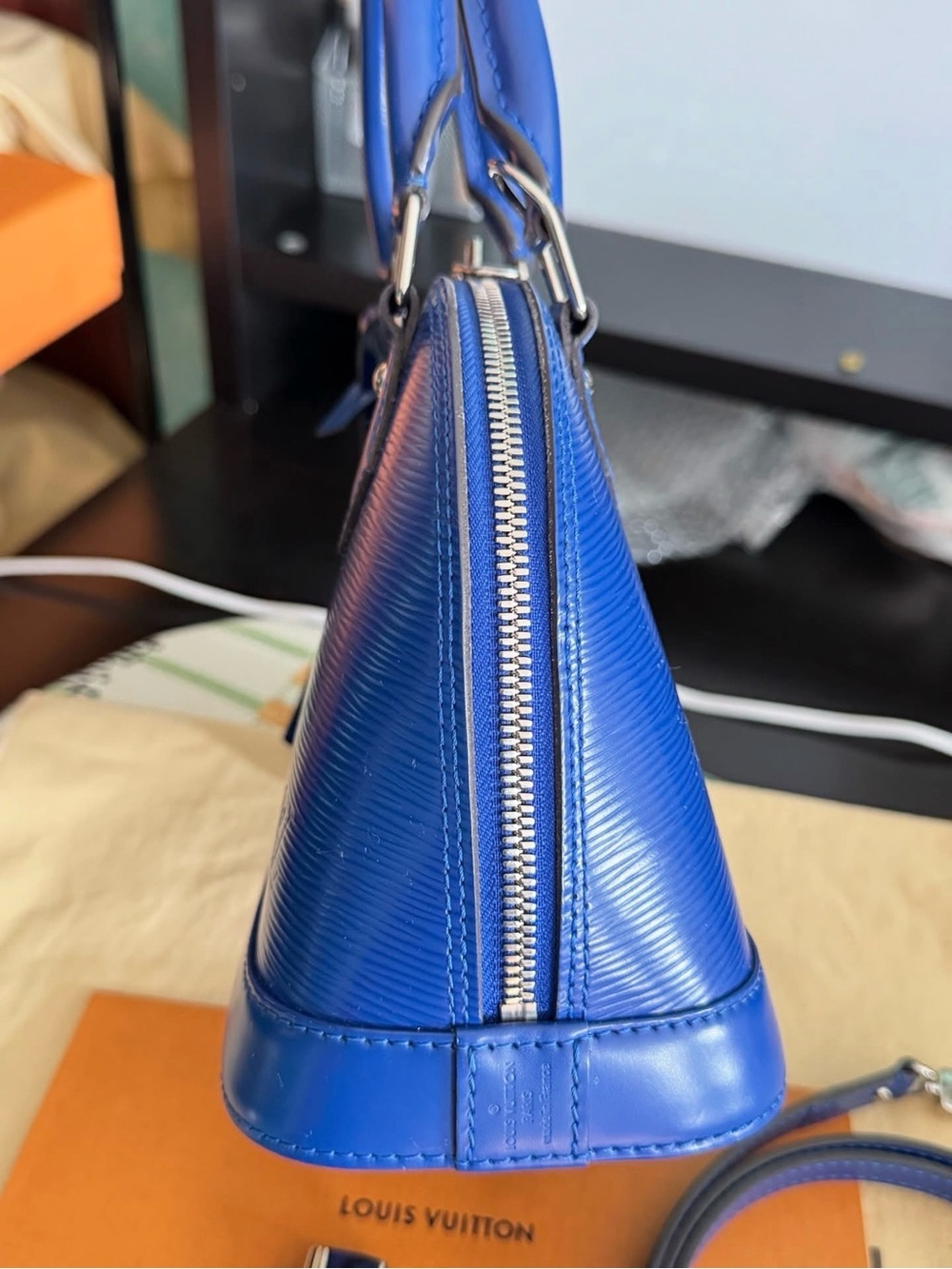 Louis Vuitton Blue Epi Alma BB Satchel - Picture 6 of 14
